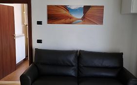 Casa Angi